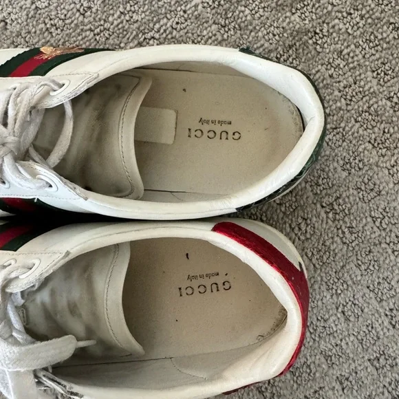 Gucci White Sneakers with Red and Green Stripes - Picture 3 of 7